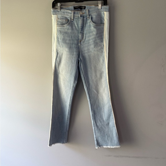 Veronica Beard Tuxedo Stripe 11" Carly Kick Flare Jeans (size 28) - Picture 2 of 8